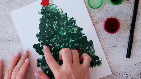 Paint with Fingers Merry Christmas Tree