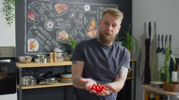 Food Blogger Showing Cherry Tomatoes and Speaking on Camera