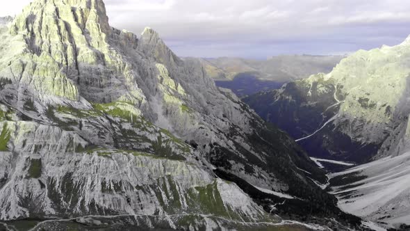 Tre Cime Di Lavaredo