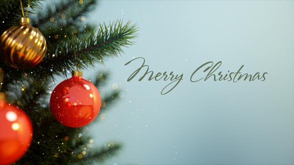 Christmas Tree And Sparkling Bokeh alt