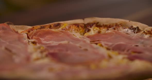 Pizza with Ham 