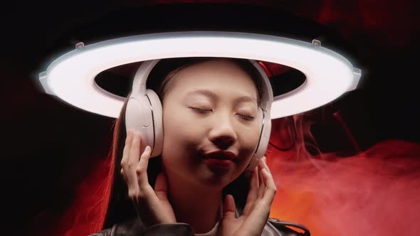 Music Inspiration Cyberpunk Neon Girl Headphones