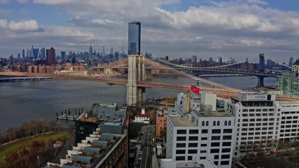 Brooklyn Bridge in NY