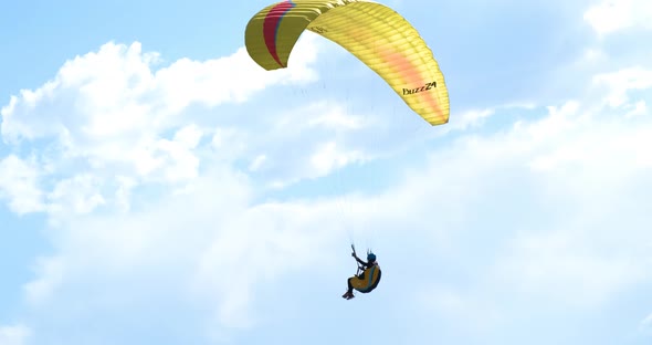 Flights with Paragliding