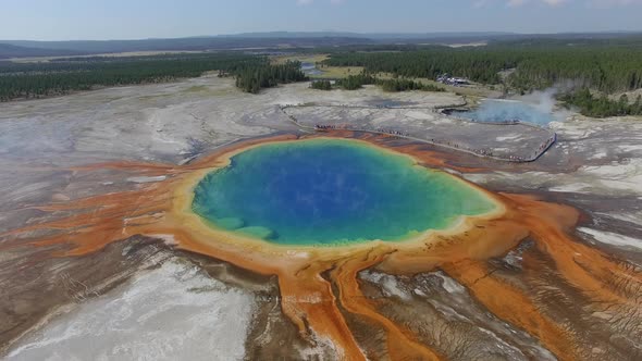 Camera circles the Grand Prismatic Spring in Yellowstone National Park