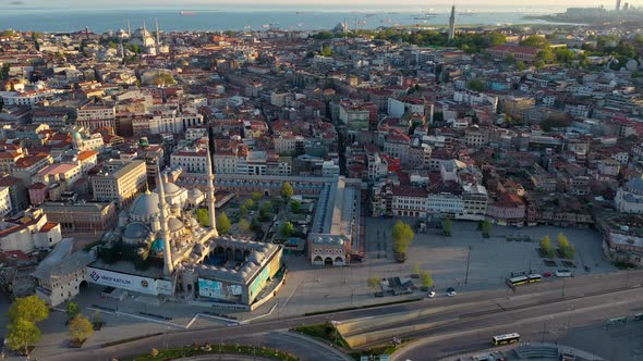 Istanbul new mosque carantina day