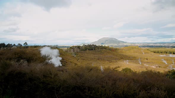 Craters of The Moon Geysers Park New Zealand