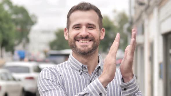 Applauding Beard Casual Man, Clapping