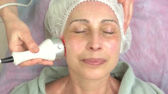 Adult Woman Rf Skin Tightening