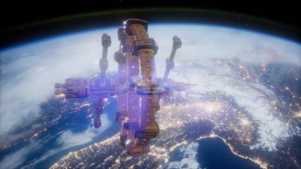 Space Ship Over the Earth Seen From Space alt