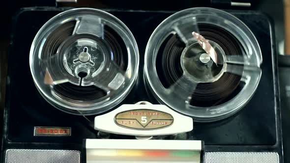 Vintage Reel To Reel Tape Recorder.