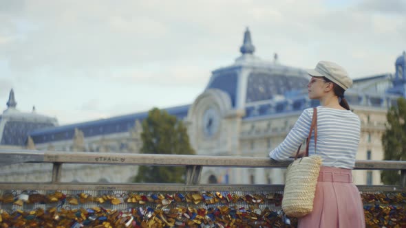 Young tourist in Paris