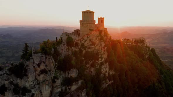 Flying over the amazing hilltop fortresses on Monte Titano in San Marino.