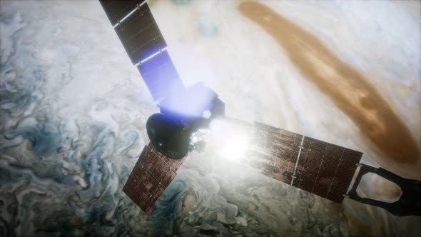 Juno Sattelite Orbiting Jupiter alt