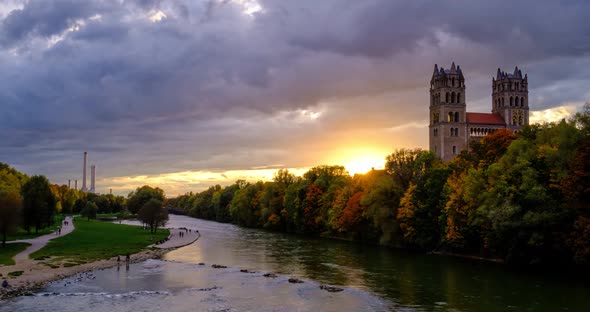 Timelapse of Munich at Dramatic Sunset: Autumn in Park of Famous Tourist Landmark Bavarian City