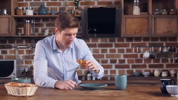 Businessman Send Mother Picture His Croissant