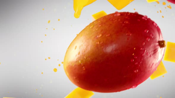 Mango with Slices Falling with Splash Juice Included Luma Matte