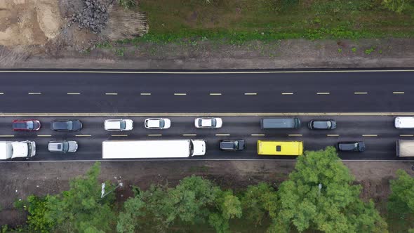 Direct view from above to the road traffic.