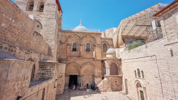 Inner Yard of the Church of the Holy Sepulcher Timelapse Hyperlapse