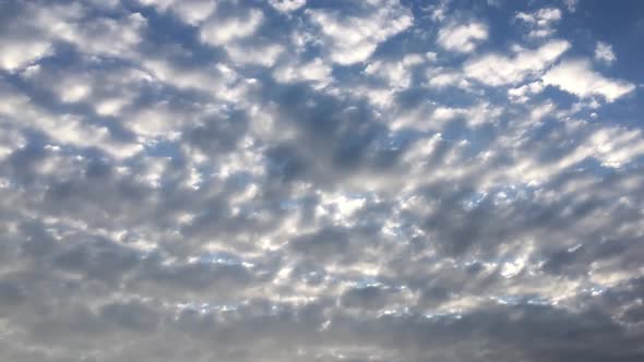 Silky Smooth Clouds In A Sunny Day - Timelapse - Time Lapse