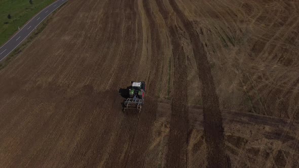 Tractor field