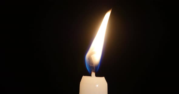 4K - Candle flame