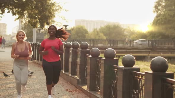 Morning Run City Jogging Women Training Street