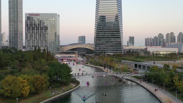 4K Aerial Drone Footage View of Central Park in Songdo