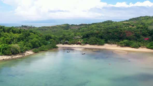 hyperlapse zoom in shot of a lagoon in the Indian Ocean off Madagascar