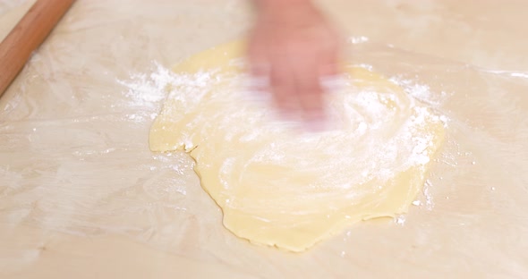 Make cookie from dough