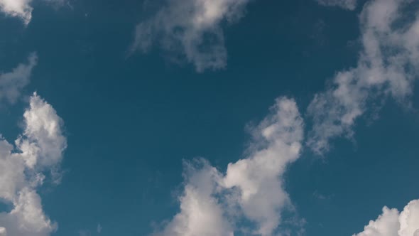 Cloudscape time lapse alt