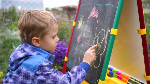 Young Artist Draws on the Board