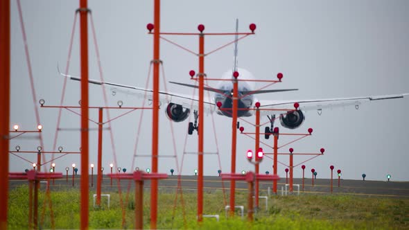 Airplane Landing with Instrument Landing System 