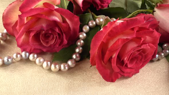 Roses and Beads Pearls