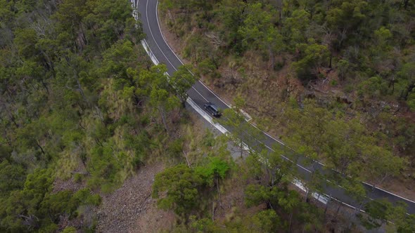 4K Car driving up Mt Archer