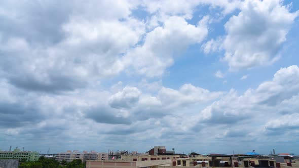 Timelaps blue sky and clouds