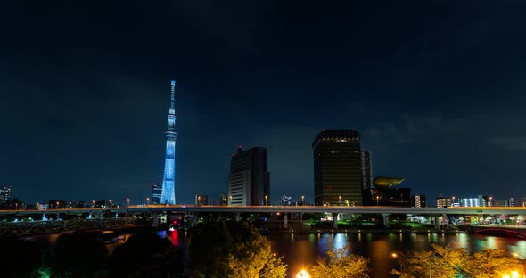 Timelapse of Tokyo city at night