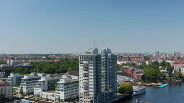 Forwards Fly to Office Building Twin Towers By Spree River