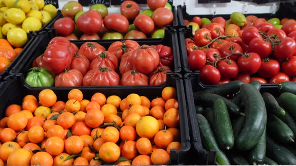 Showcase Fruits And Vegetables