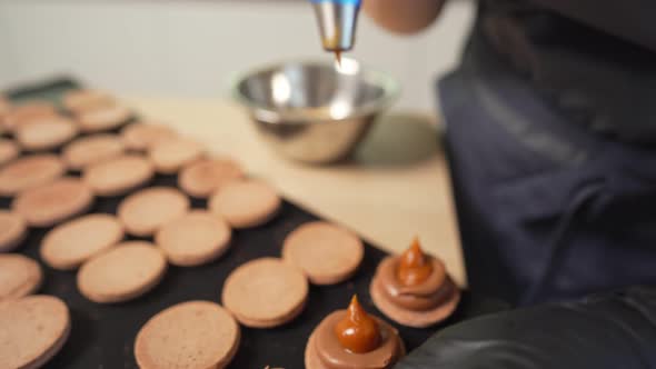 Process Of Making Macaroon at Home