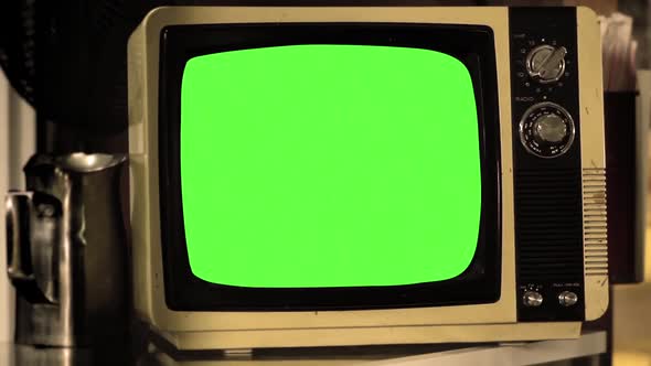 Vintage TV Green Screen.