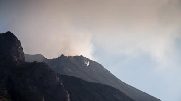 volcano sicily stromboli lava active italy mountain explosive smoke