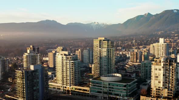 High-rise Apartment Buildings In Central Lonsdale In North Vancouver, British Columbia, Canada. - ae