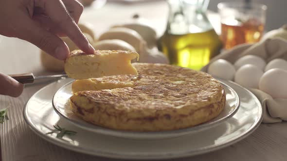 Spanish omelette, tortilla española, Close up