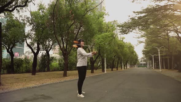 Taiwanese woman playing with a Chinese Yo-Yo