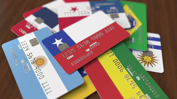 Emphasized Bank Card with Flag of Chile alt