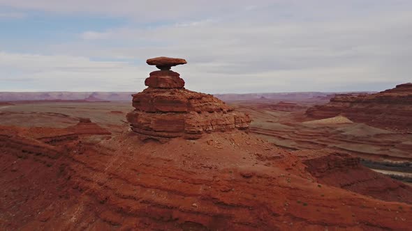 Mexican Hat Rock Formation In Utah