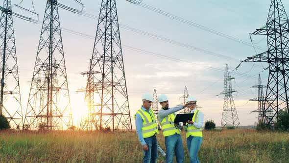 Energy Workers Are Talking About Plans Near Power Pylons