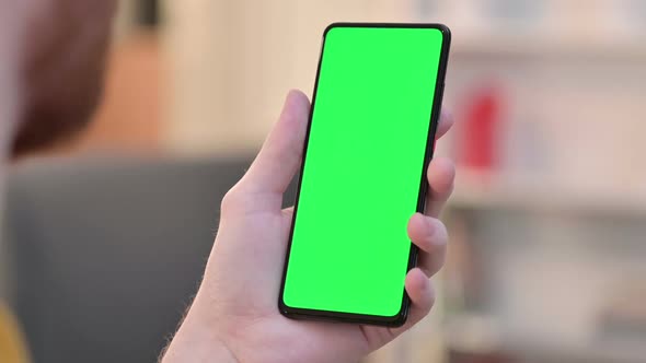 Using Smartphone with Green Chroma Key Screen 