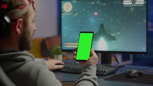 Concentrate Gamer Holding Phone with Mock Up Display